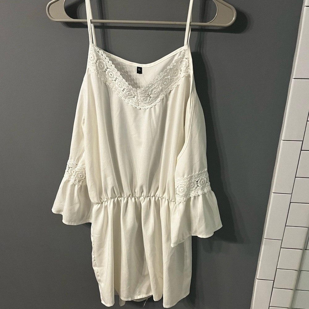 Romper - Picture 2 of 6